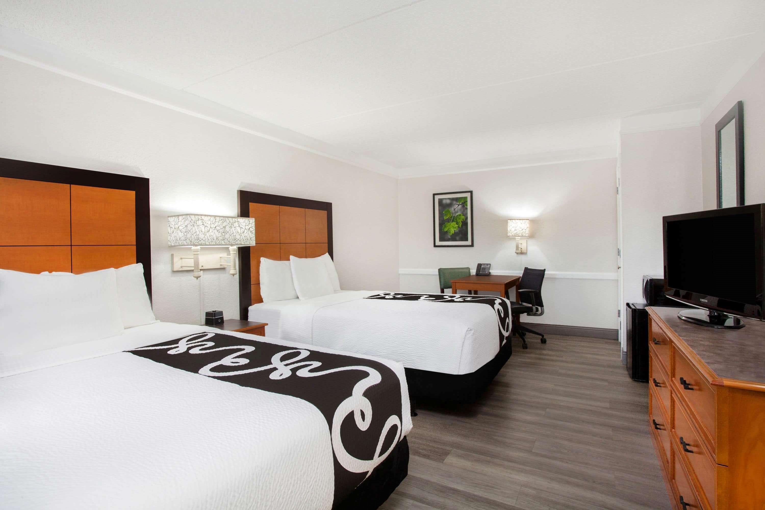 Baymont By Wyndham Fort Myers Central Exterior foto